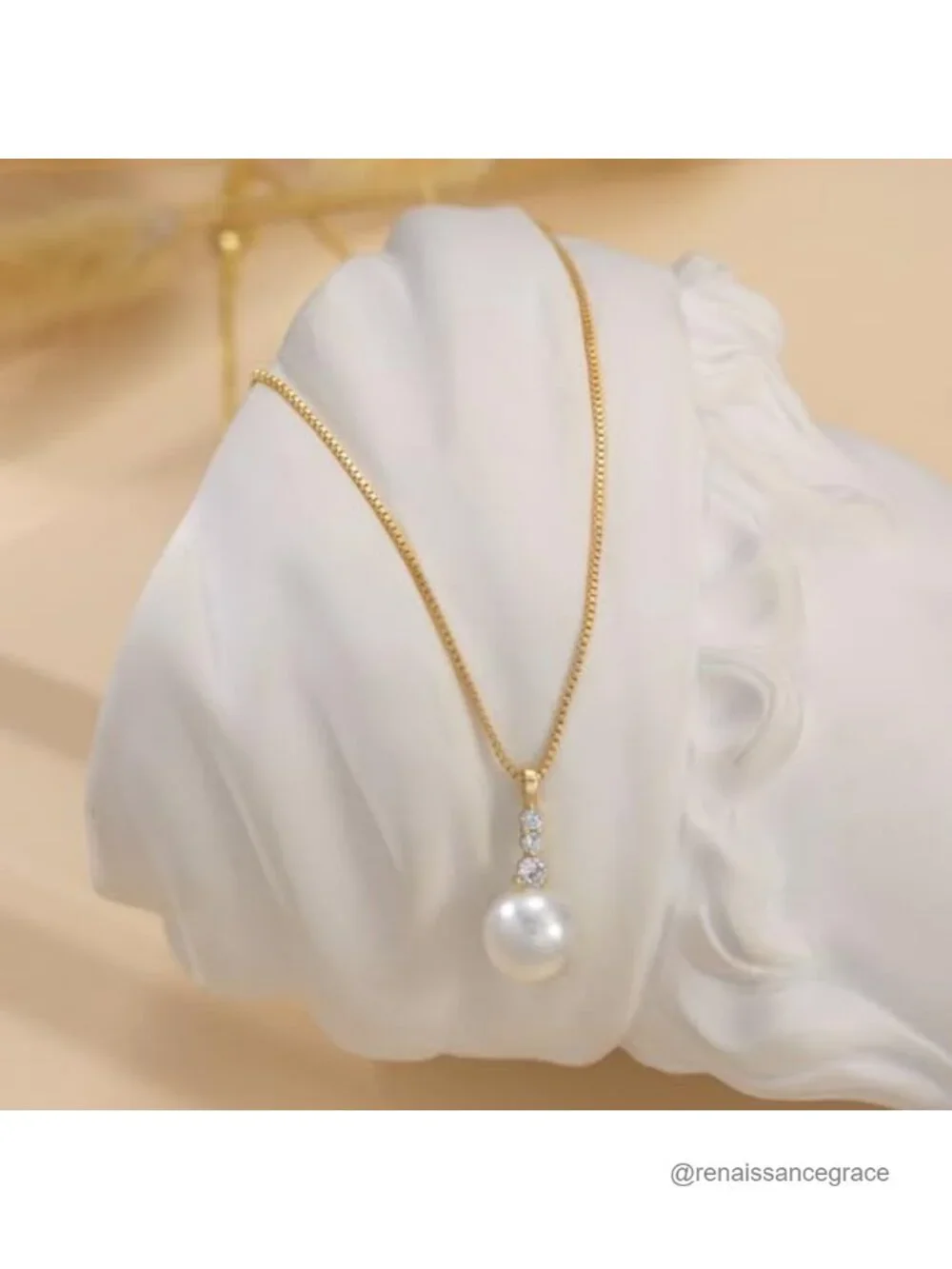 Dainty 14K Gold Plated Paperclip Pendant Necklace Layered Choker for Women